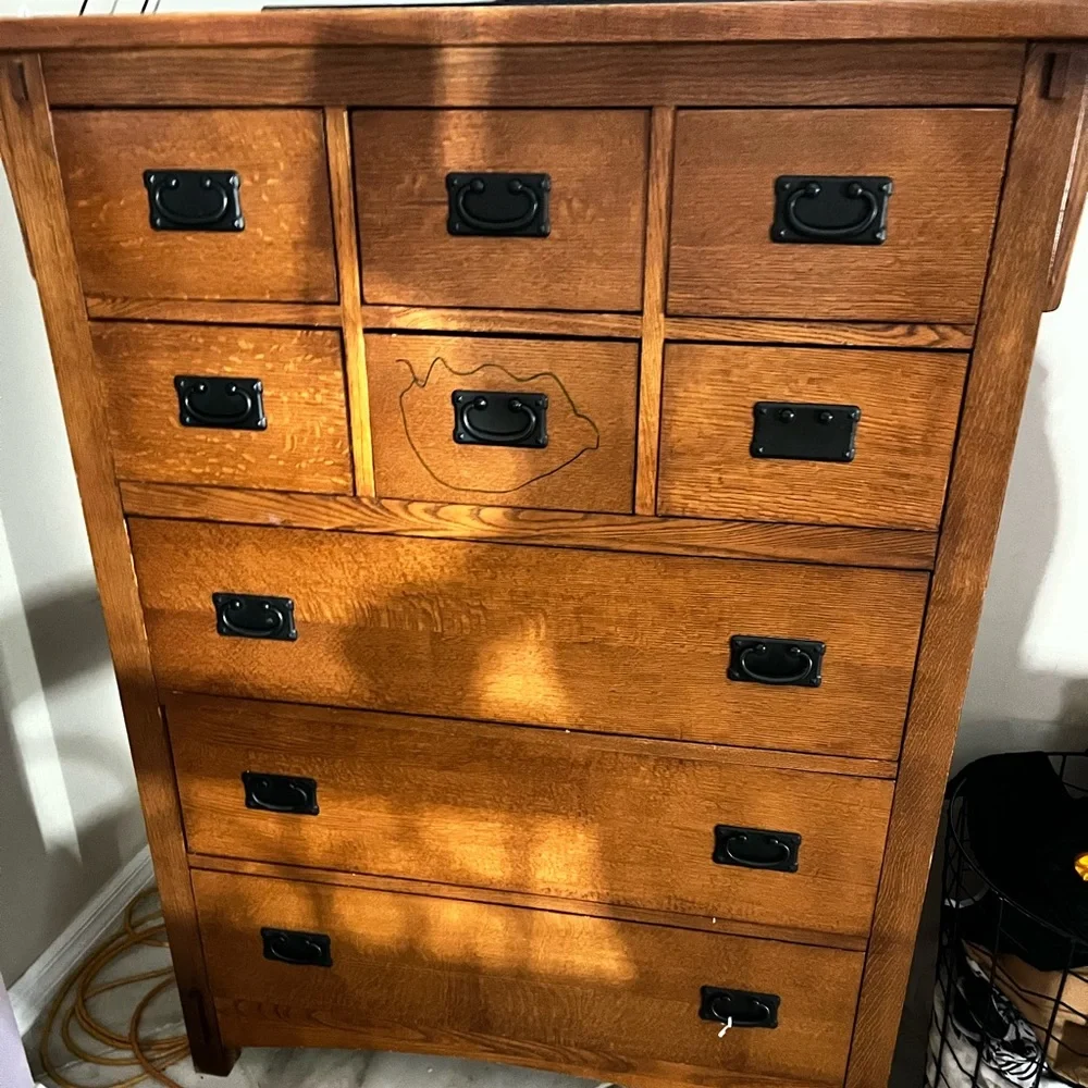 dresser, messed up but need it taken off my hands